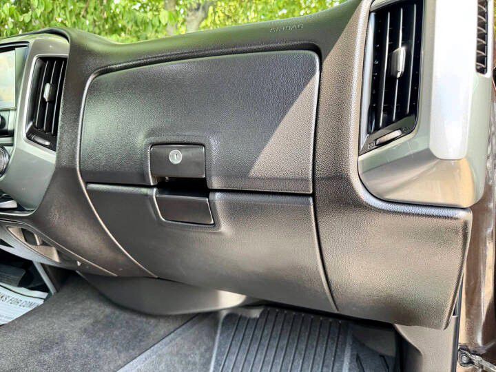 2019 Chevrolet Silverado 1500 Image 16