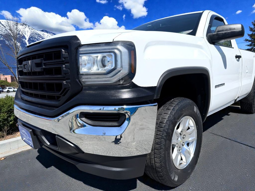 2018 GMC Sierra Image 9