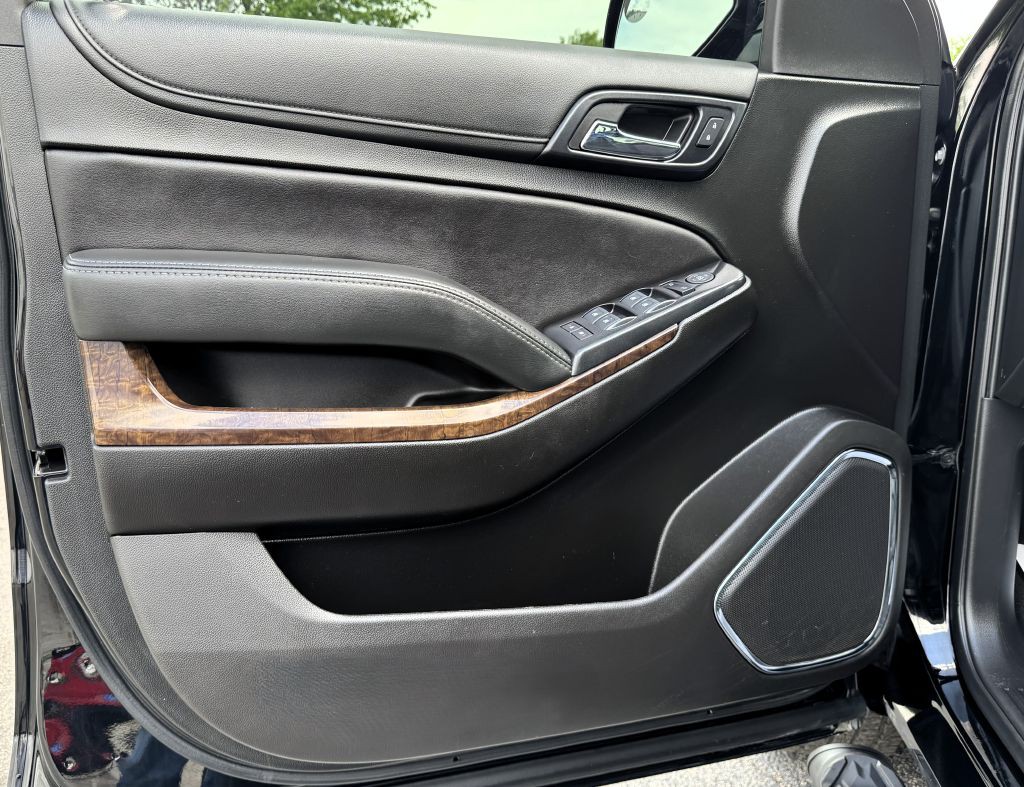 2020 Chevrolet Tahoe Image 12