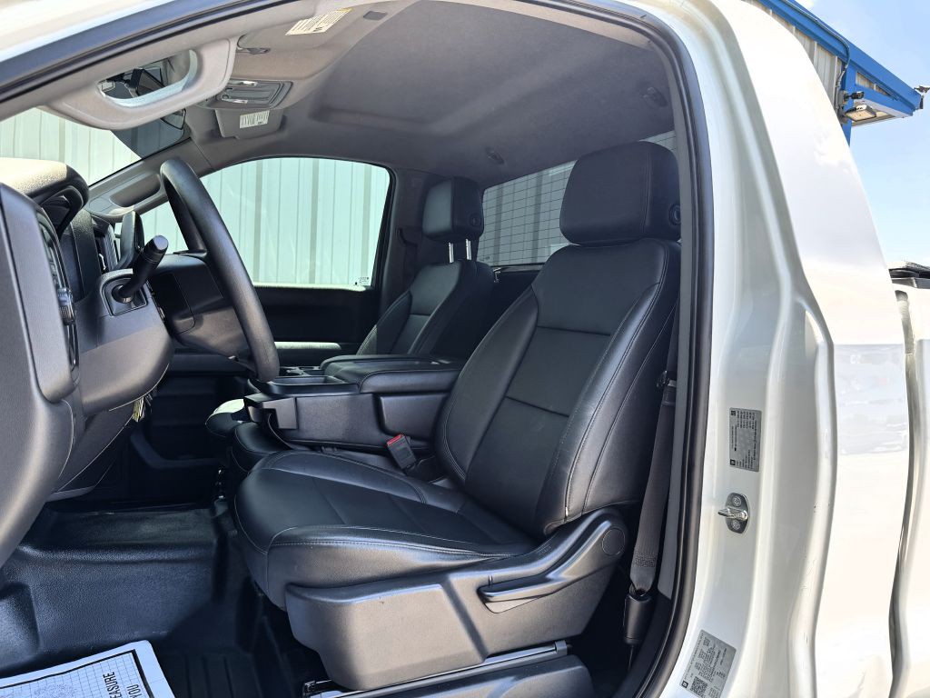 2019 Chevrolet Silverado 1500 Image 12