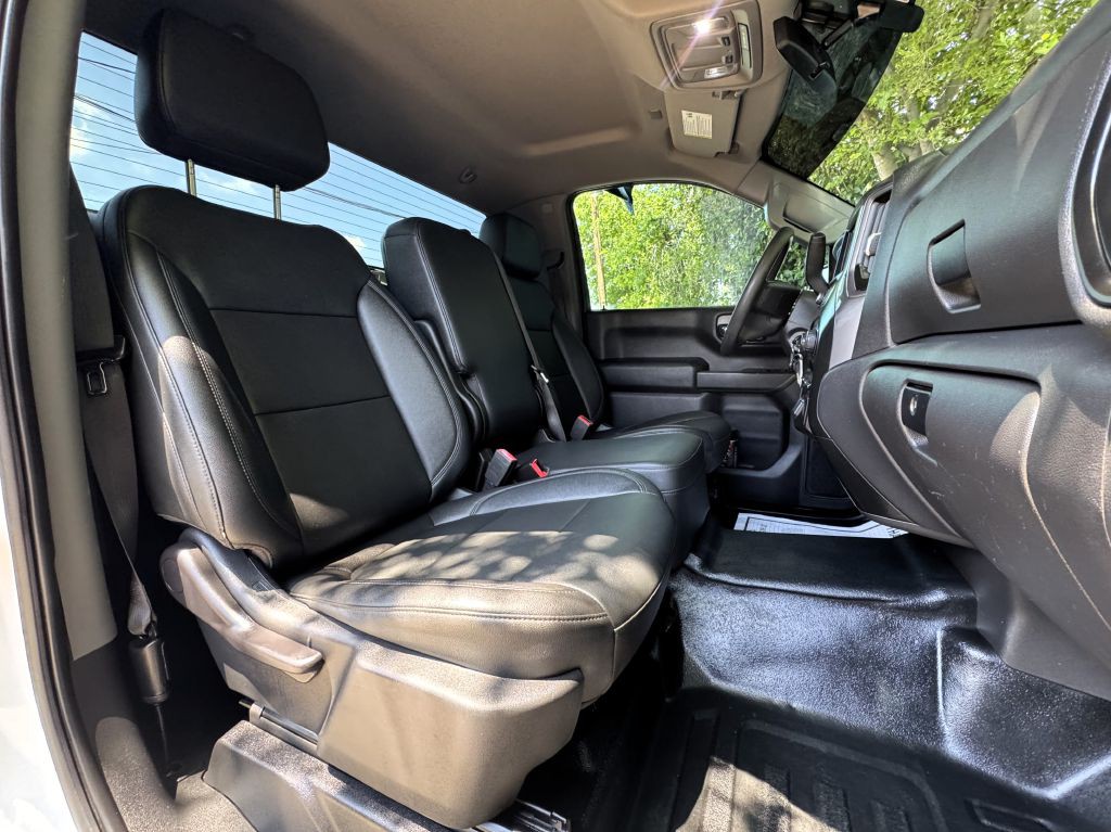 2019 Chevrolet Silverado 1500 Image 13