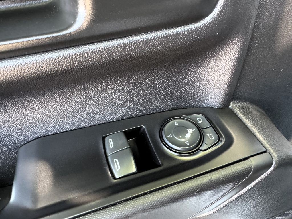 2019 Chevrolet Silverado 1500 Image 15