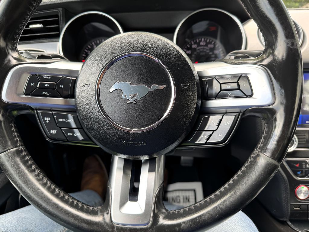 2020 Ford Mustang Image 18