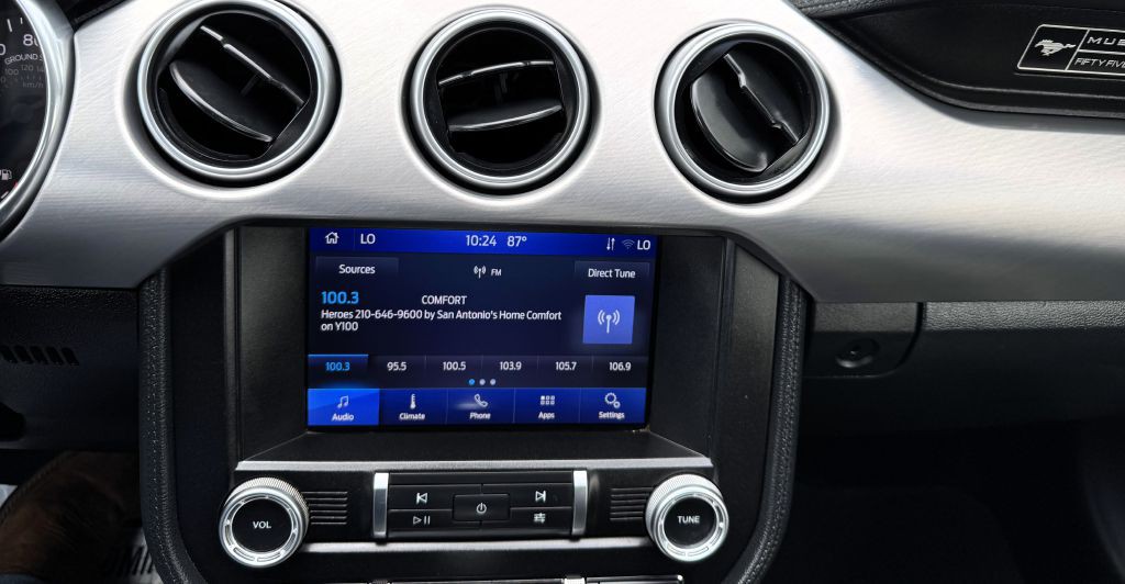 2020 Ford Mustang Image 20