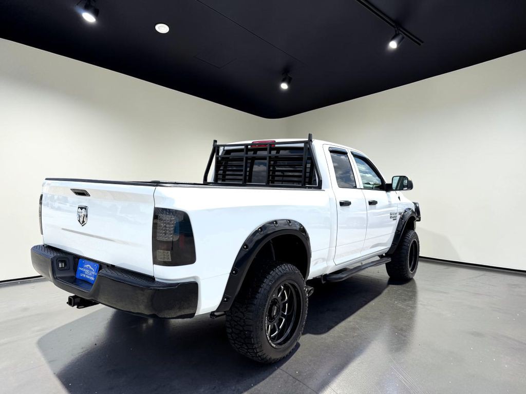 2019 RAM 1500 Image 3