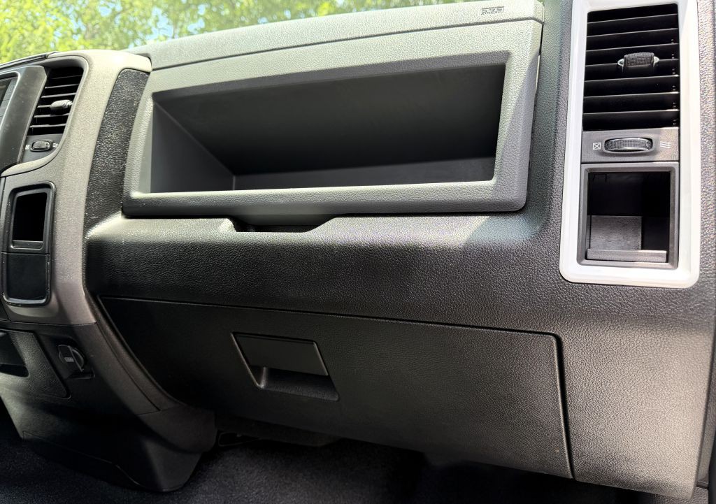 2019 RAM 1500 Image 17