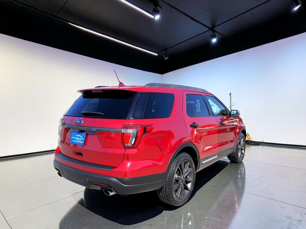 2019 Ford Explorer Image 3