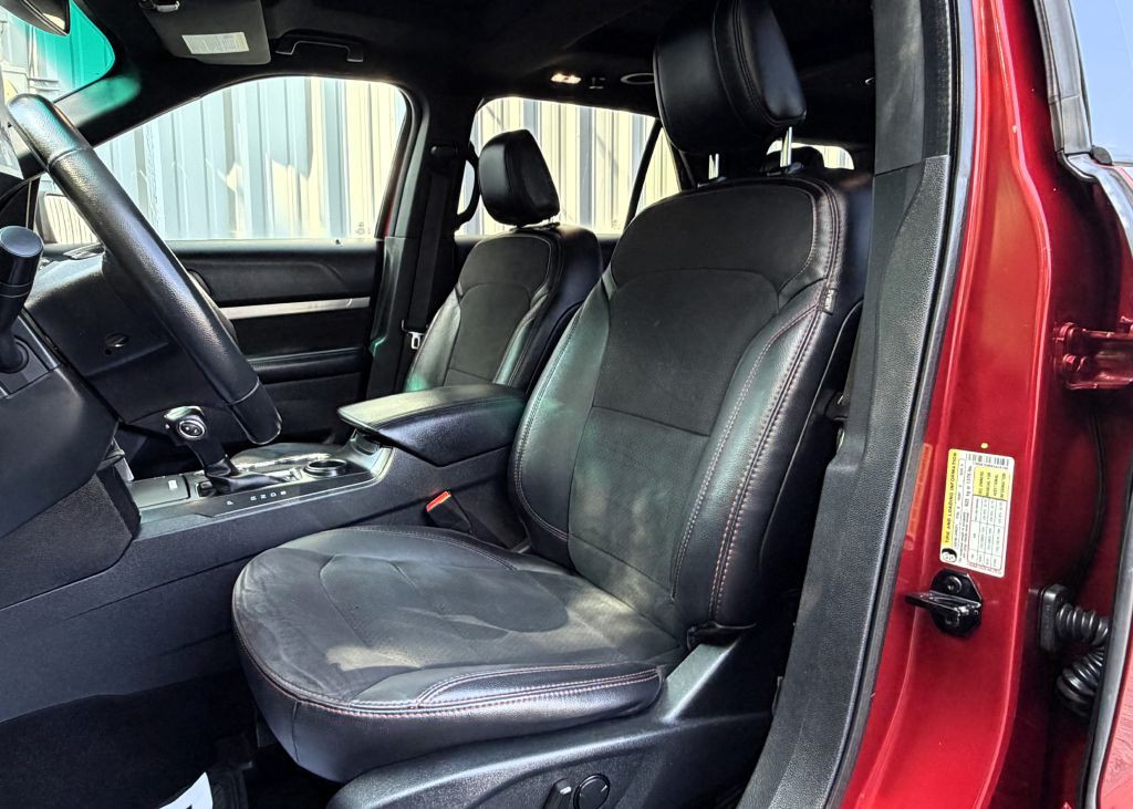 2019 Ford Explorer Image 10