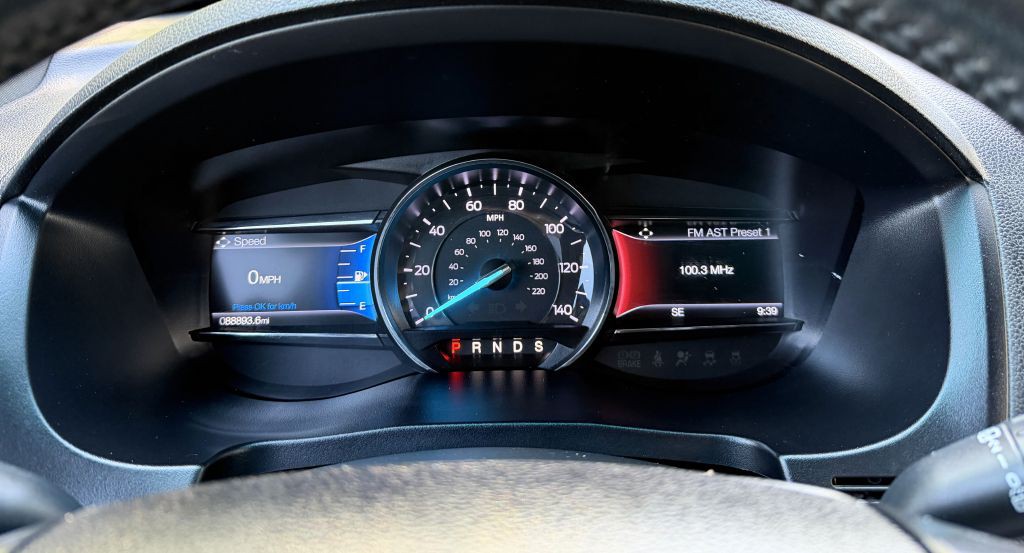 2019 Ford Explorer Image 24