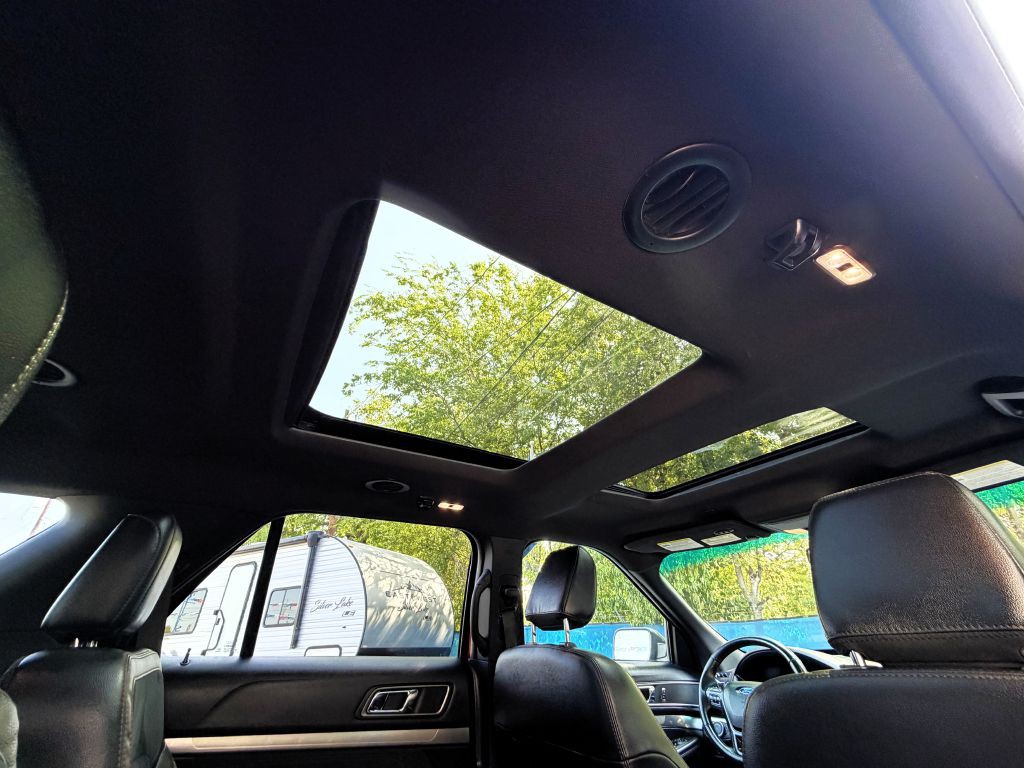 2019 Ford Explorer Image 28