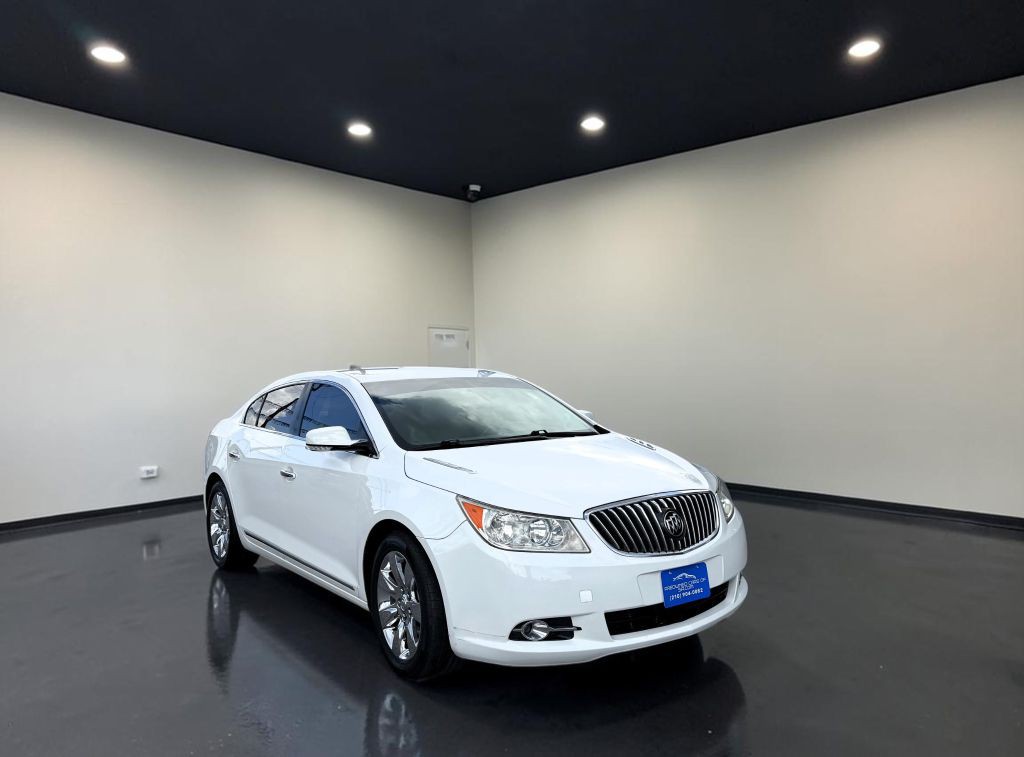 2013 Buick Lacrosse Image 1
