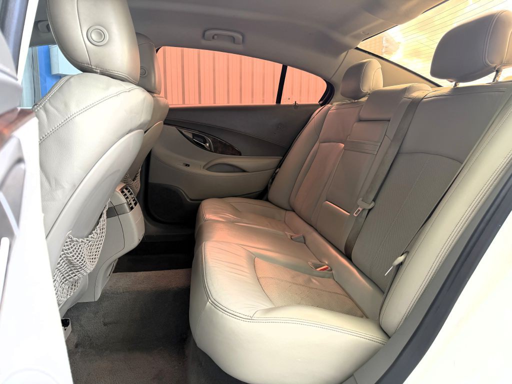 2013 Buick Lacrosse Image 11