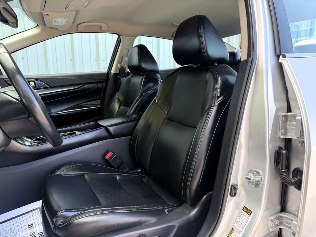 2021 Nissan Maxima Image 10