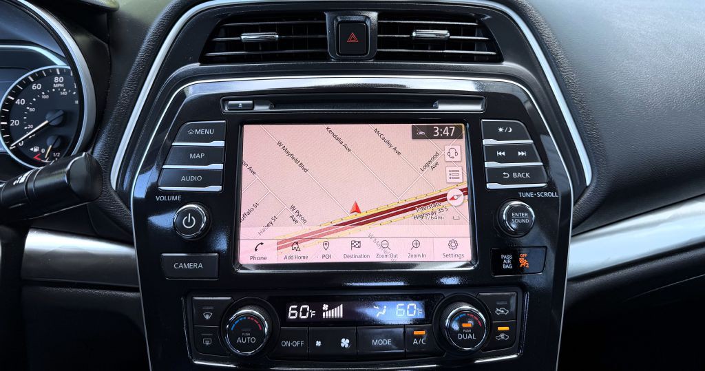 2021 Nissan Maxima Image 20