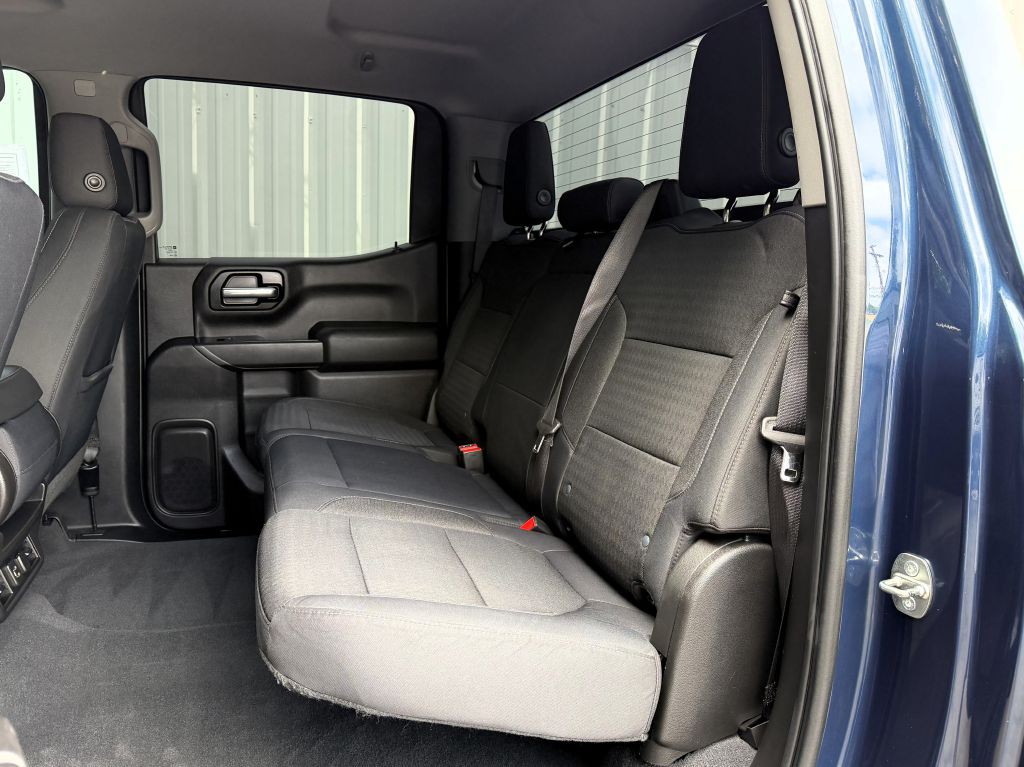 2019 Chevrolet Silverado 1500 Image 11