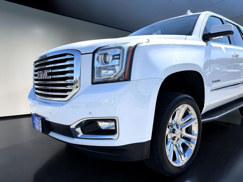 2017 GMC Yukon Image 9