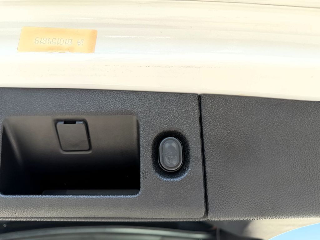 2017 GMC Yukon Image 19