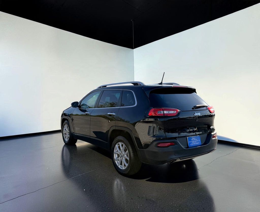 2018 Jeep Cherokee Image 5