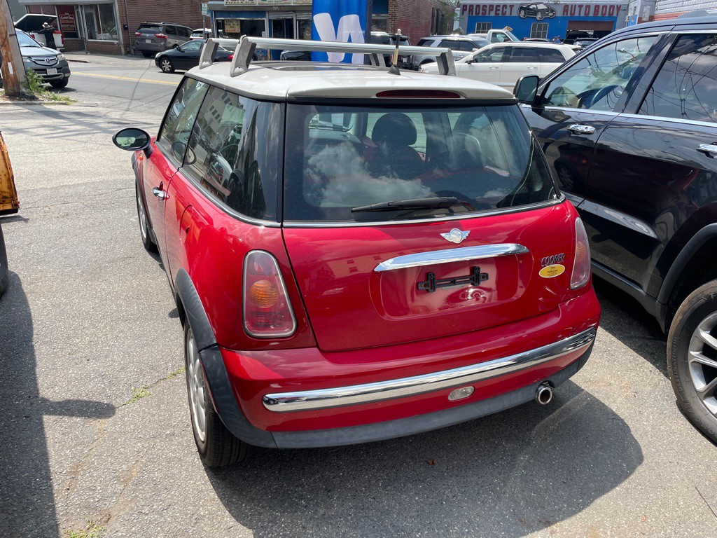 2004 MINI Cooper Image 4