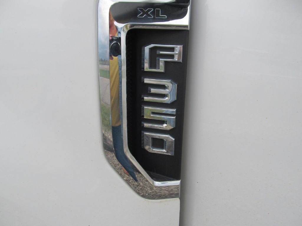 2018 Ford F-350 Image 11