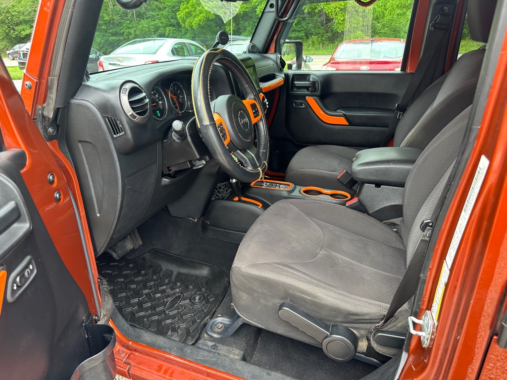 2014 Jeep Wrangler Unlimited Image 9
