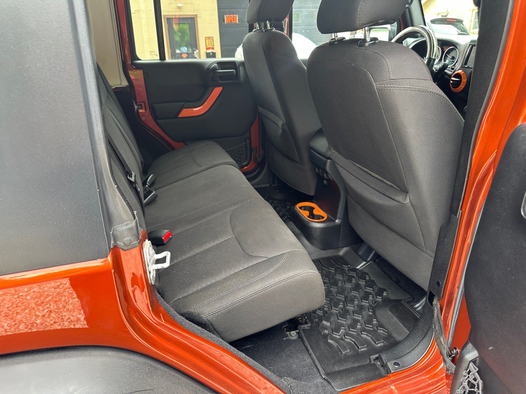 2014 Jeep Wrangler Unlimited Image 12