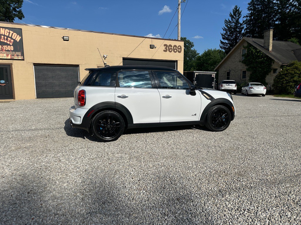 2012 MINI Cooper Image 6
