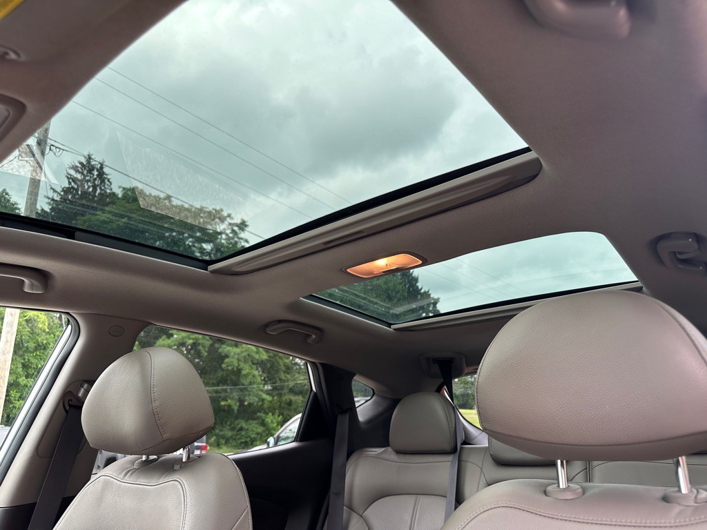 2014 Hyundai Tucson Image 9