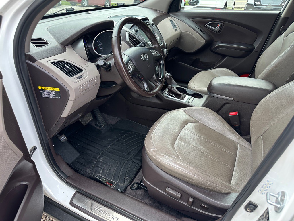 2014 Hyundai Tucson Image 10