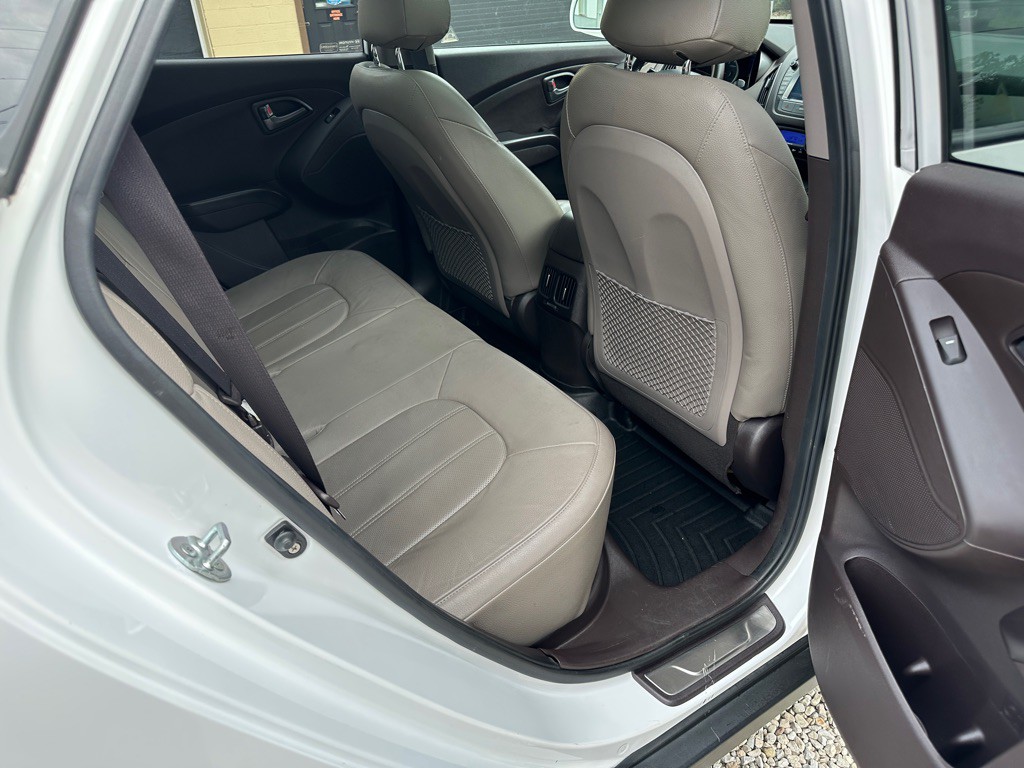 2014 Hyundai Tucson Image 14