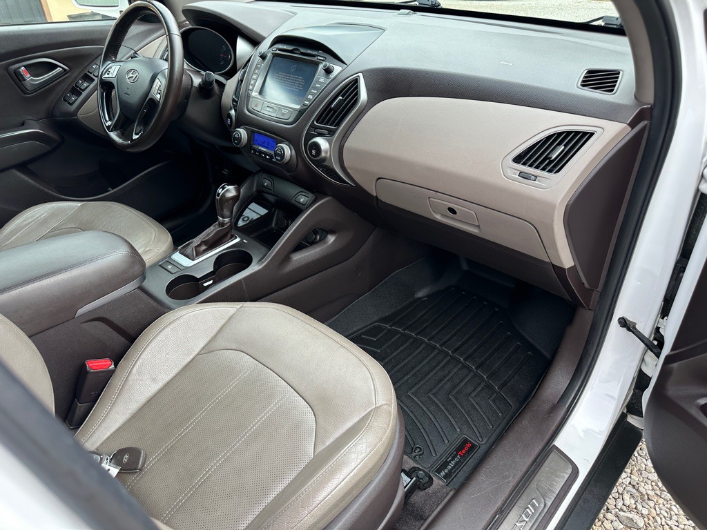 2014 Hyundai Tucson Image 15