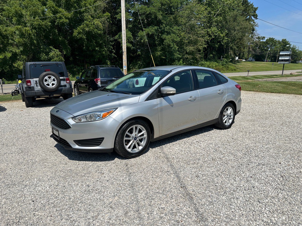 2016 Ford Focus Image 4