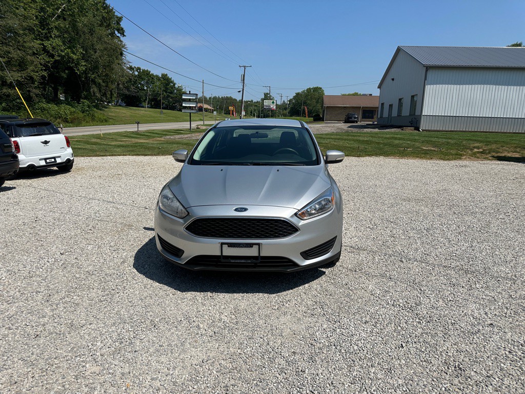 2016 Ford Focus Image 5