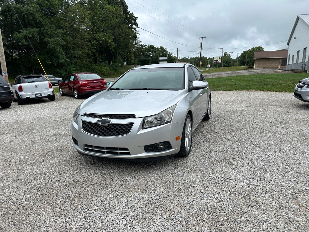 2013 Chevrolet Cruze Image 3