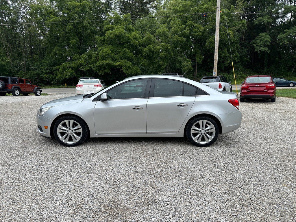 2013 Chevrolet Cruze Image 8