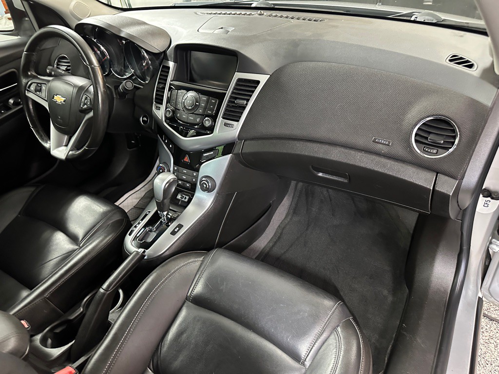 2013 Chevrolet Cruze Image 13