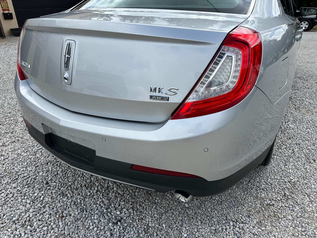 2013 Lincoln MKS Image 5