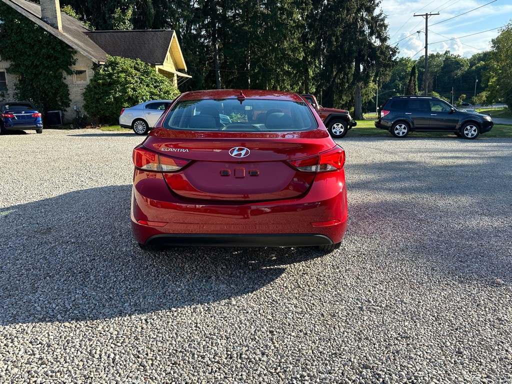 2016 Hyundai Elantra Image 5