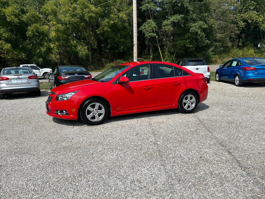 2014 Chevrolet Cruze Image 4