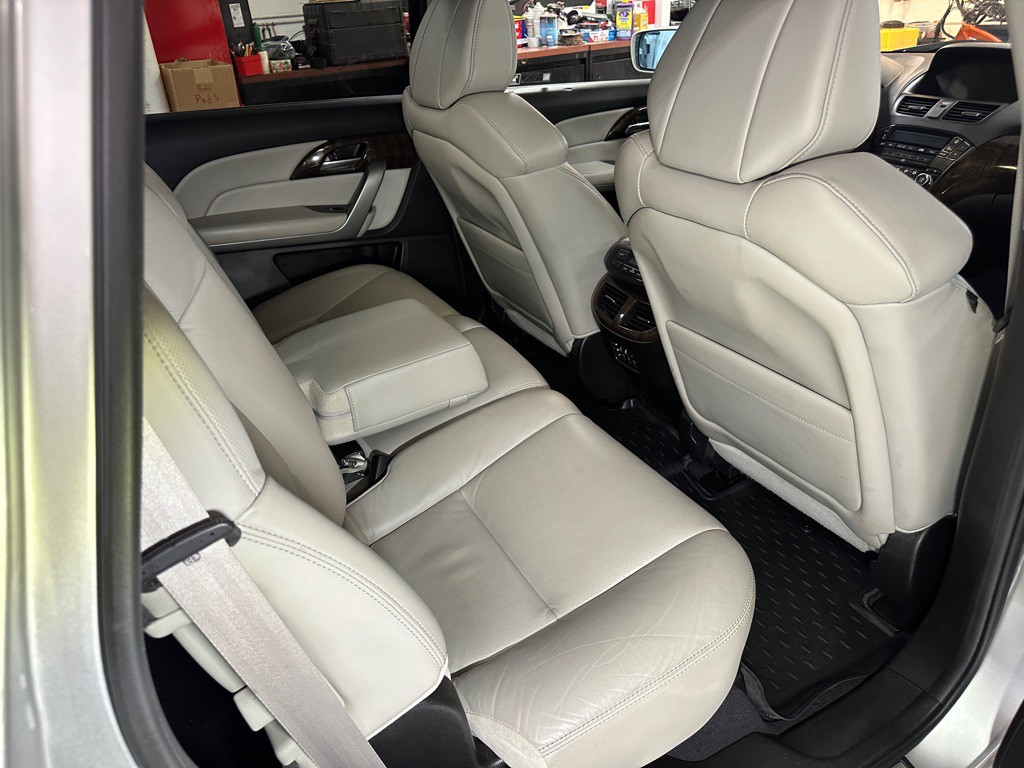 2011 Acura MDX Image 16