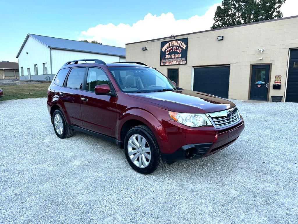 2013 Subaru Forester Image 8