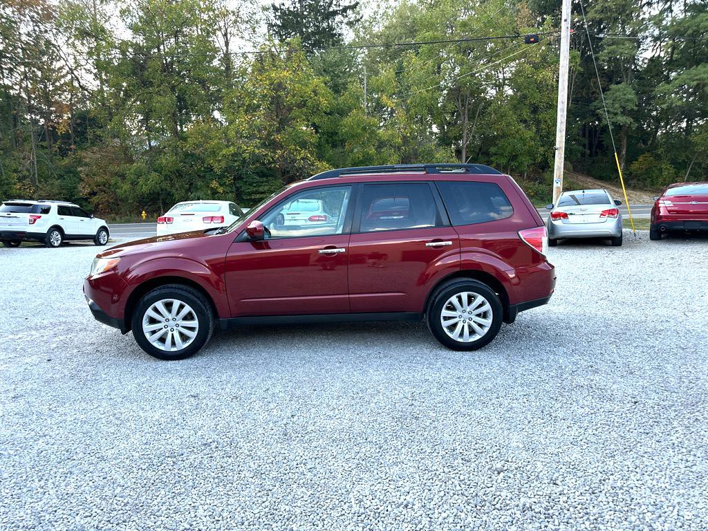 2013 Subaru Forester Image 9