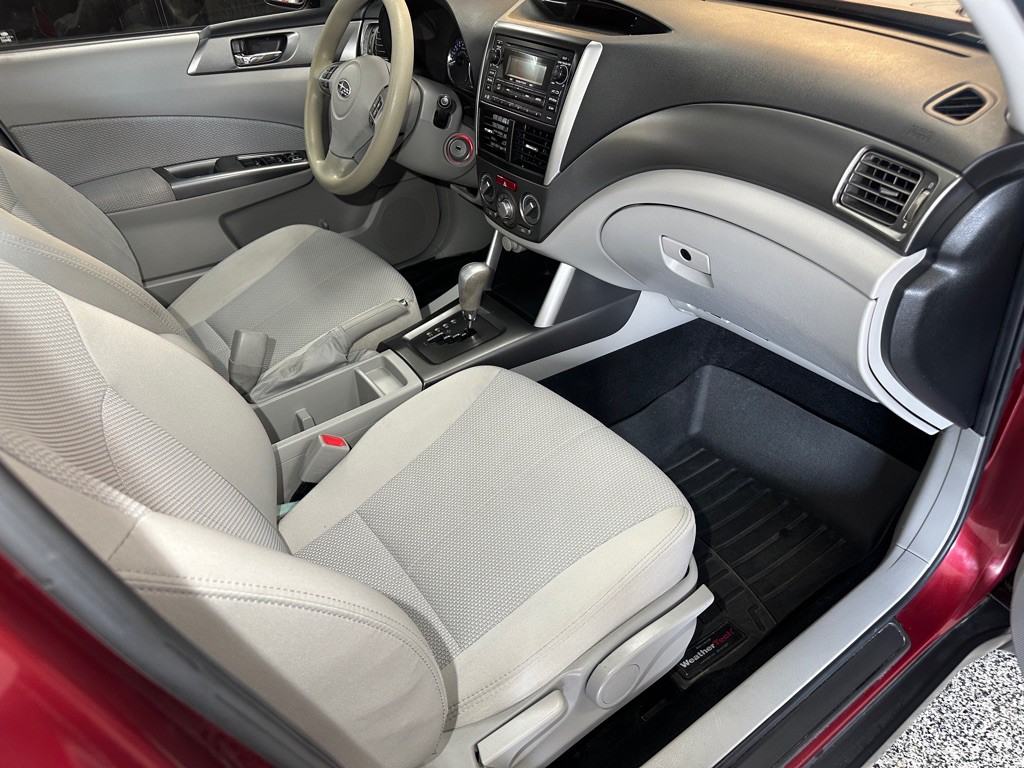 2013 Subaru Forester Image 14