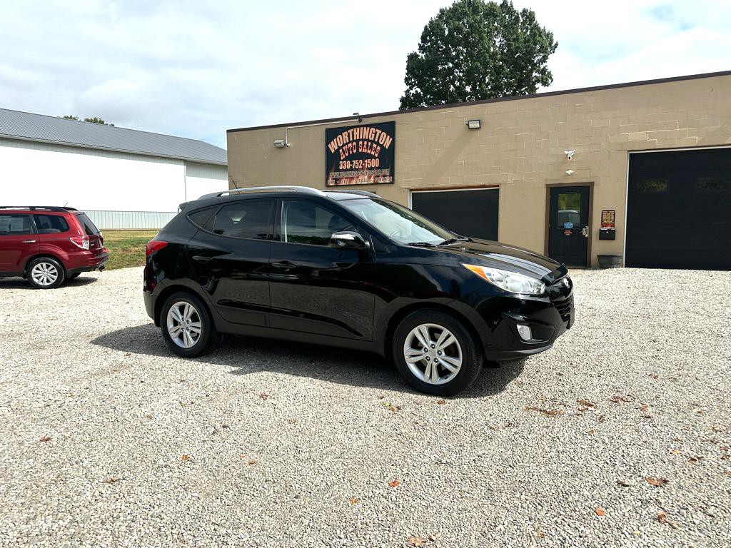2013 Hyundai Tucson Image 1