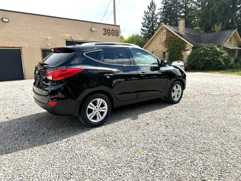 2013 Hyundai Tucson Image 4