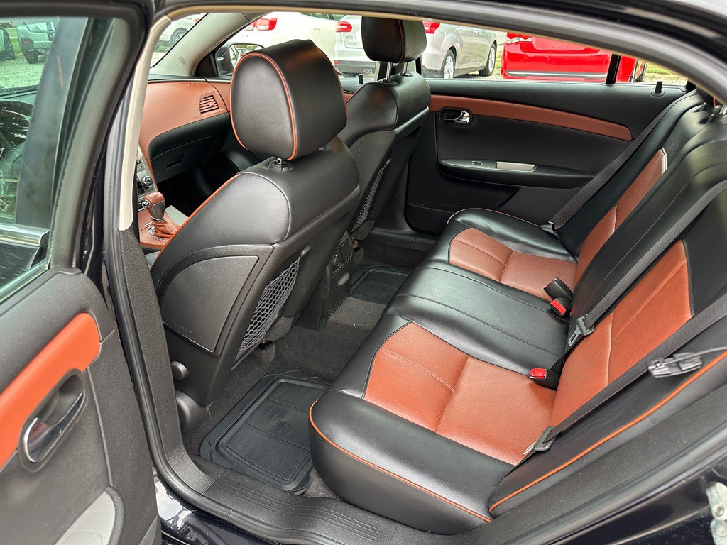 2008 Chevrolet Malibu Image 11