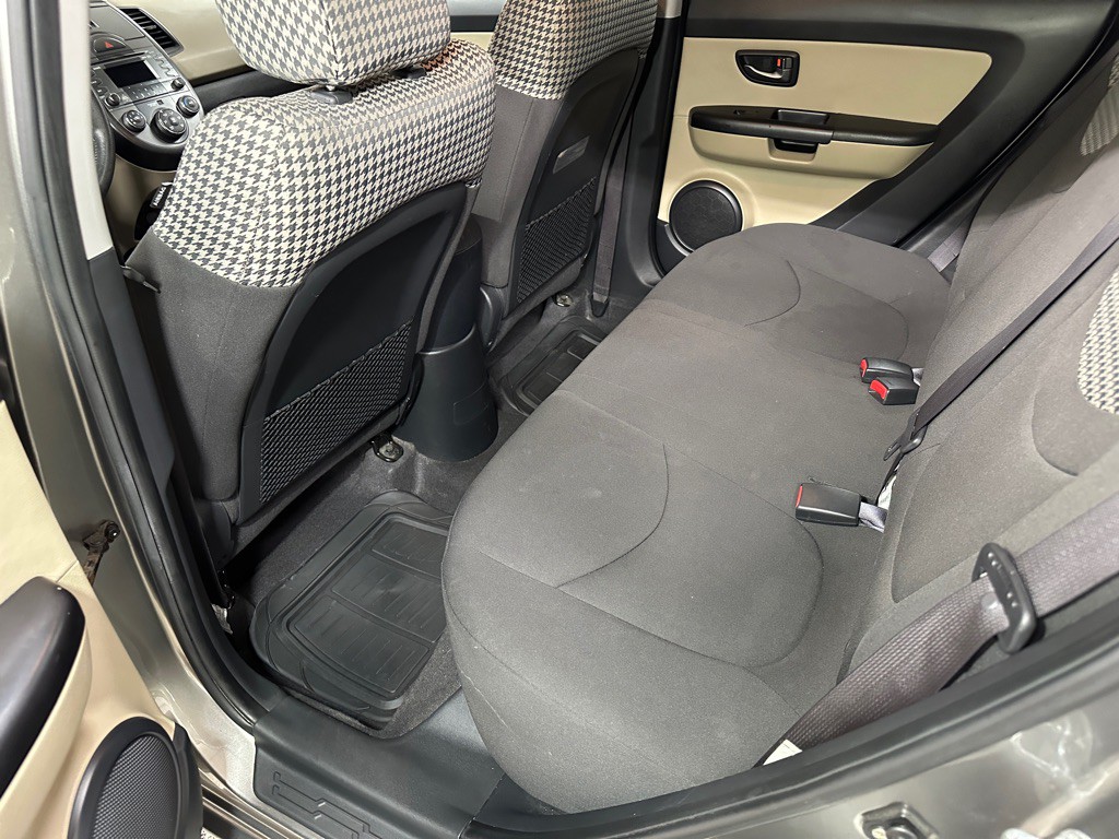 2010 Kia Soul Image 11