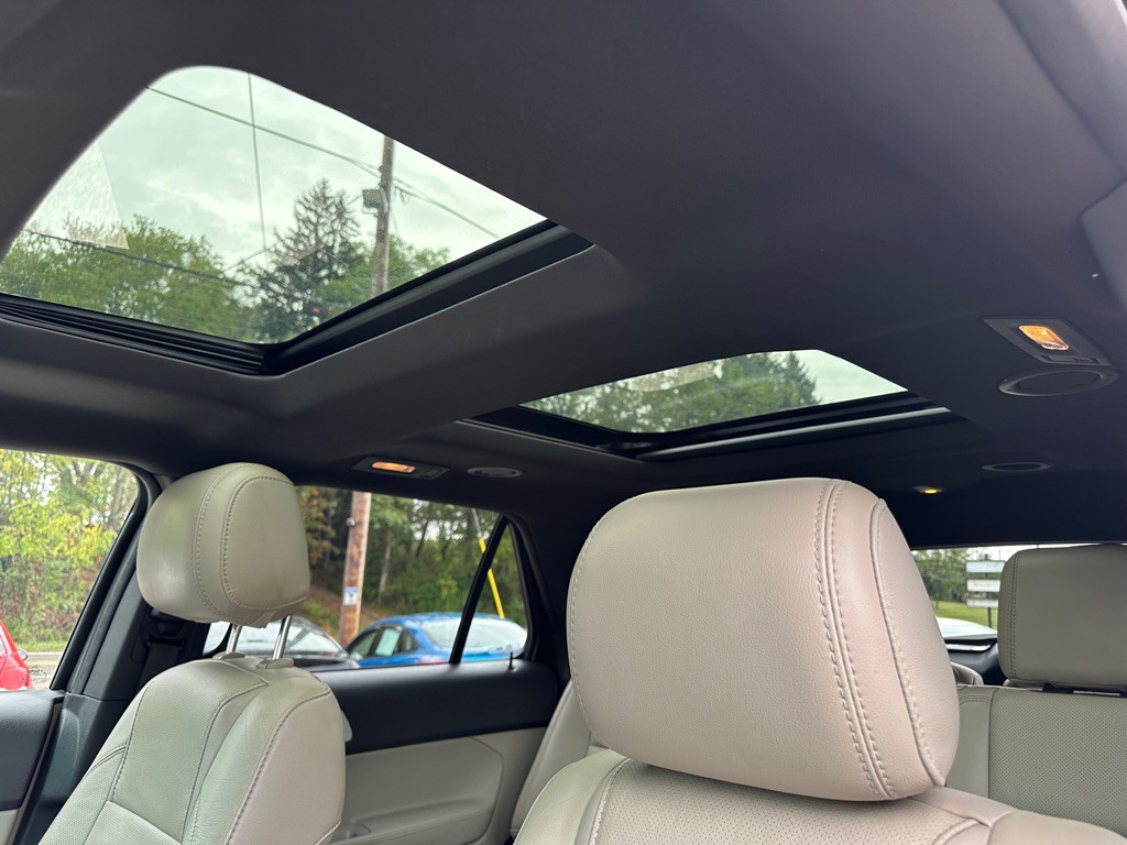 2014 Ford Explorer Image 10
