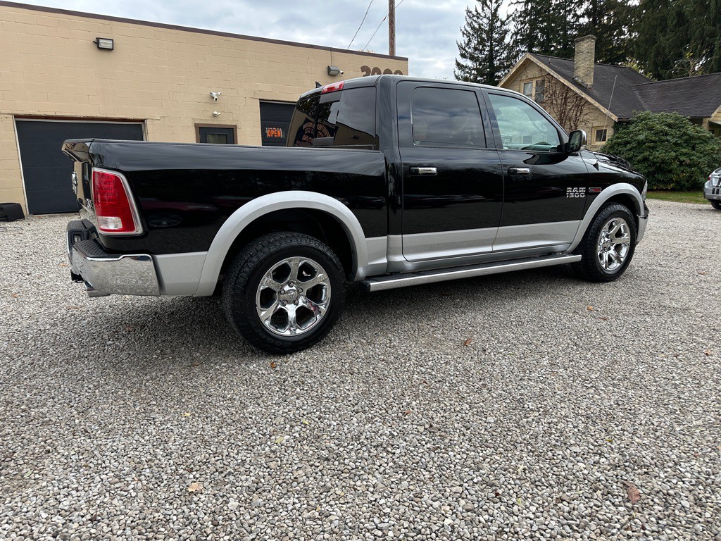 2015 RAM 1500 Image 8