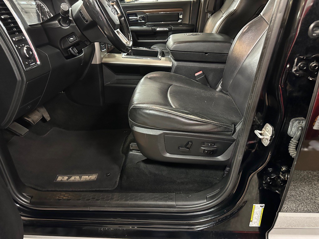 2015 RAM 1500 Image 12